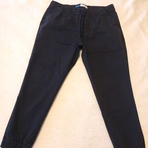 Built-in Flex Modern Jogger